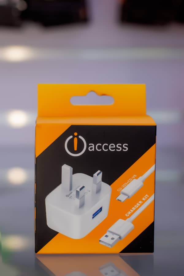 ACCESS MICRO USB CHARGER